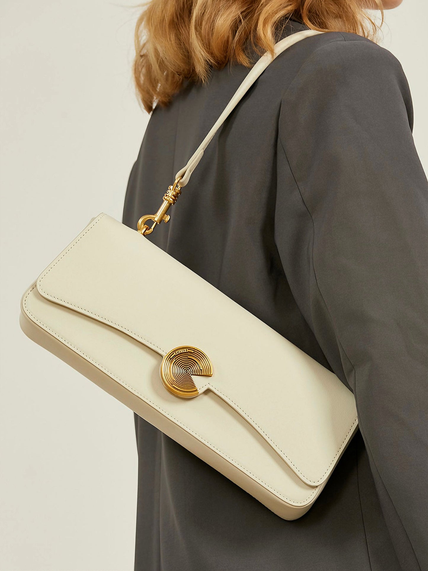 Eclat Shoulder Bag