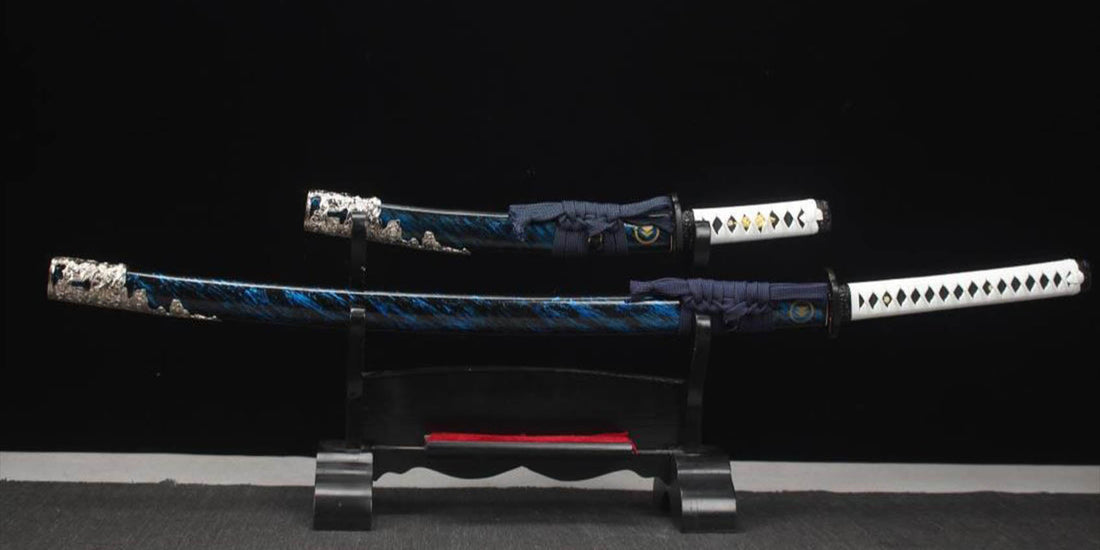 Black Friday Hand Forged Ghost Of Tsushima Katana And Tanto Set