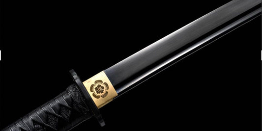 Red And Black Samurai Swords History And Culture