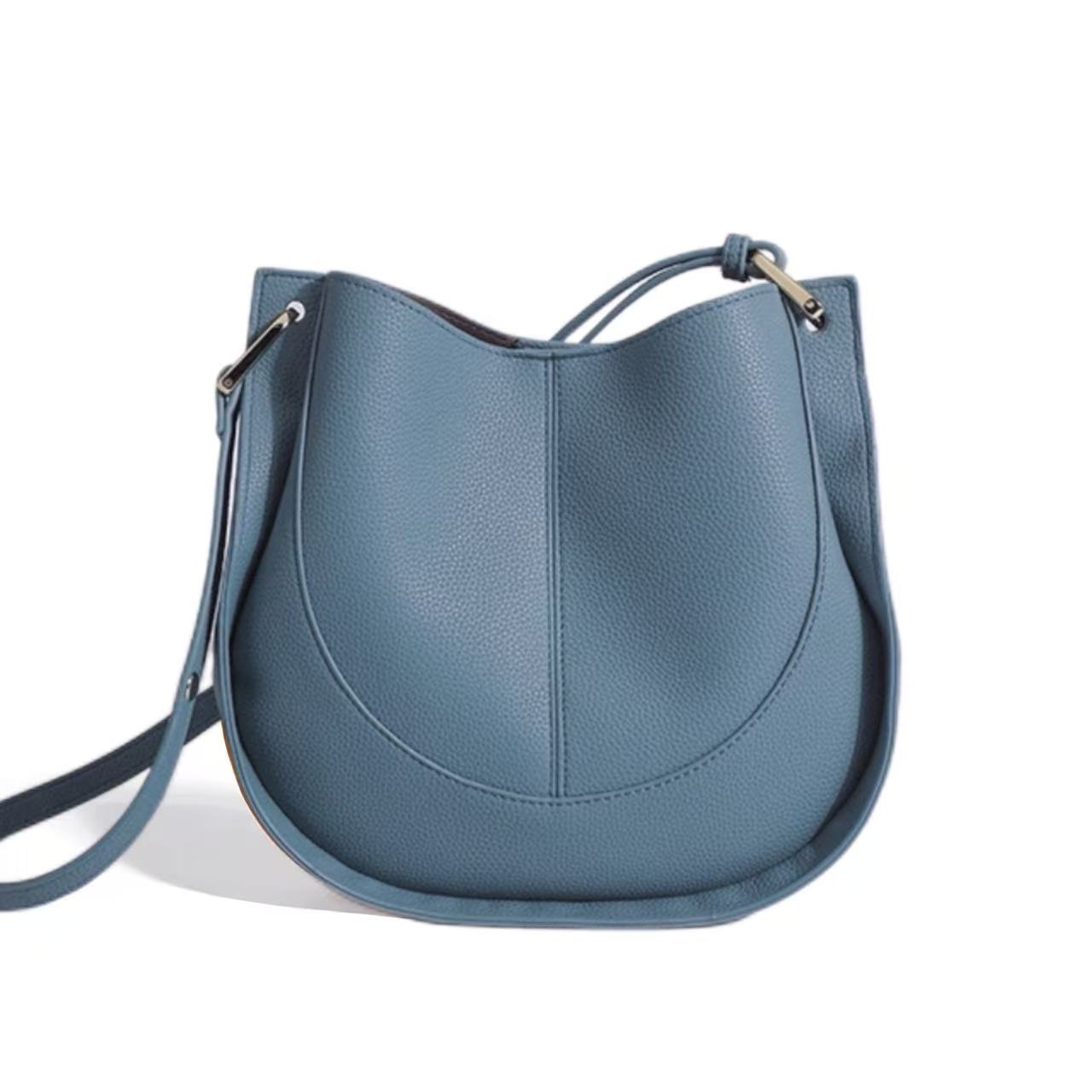 Luna Hobo Bag